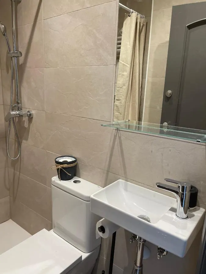 Barcelona Pr Guesthouse El Prat de Llobregat